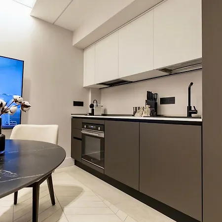 Luxurious 1br Azulis Suite#1 In Historical Centre Appartement Olbia