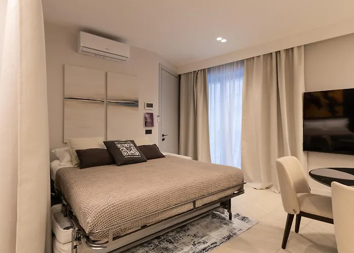 Luxurious 1br Azulis Suite#1 In Historical Centre أولبيا
