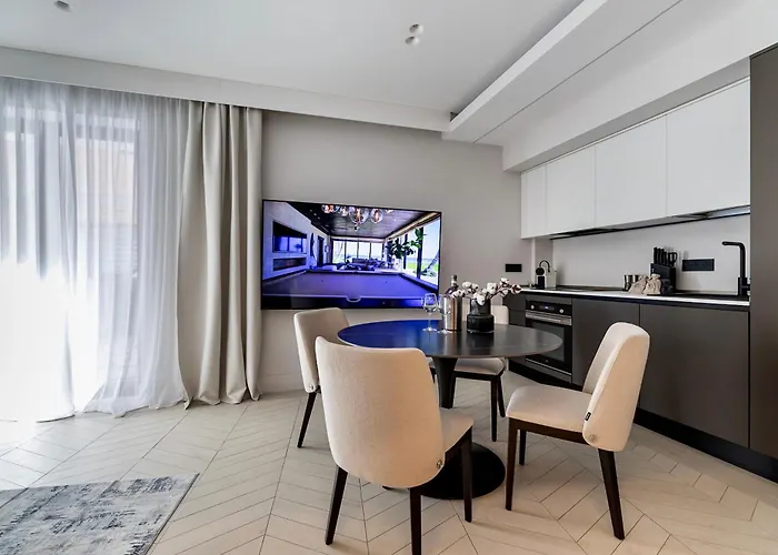 شقة Luxurious 1br Azulis Suite#1 In Historical Centre *